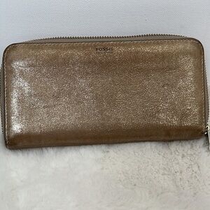 FOSSIL gold sparkle wallet zipper close coin section